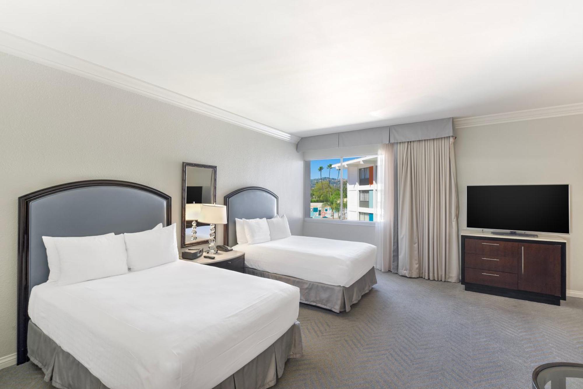 The Beverly Hilton 5*